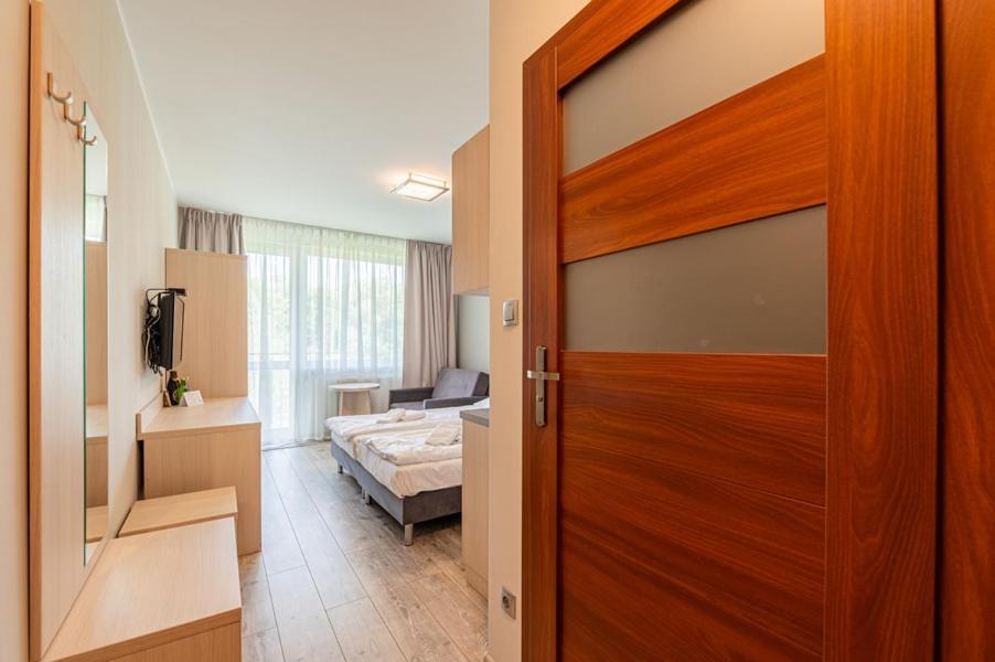 Horyzont Apartamenty- 50M Od Morza!!!Apartamenty Prywatne W Family Dominikana- Self Check In เชียโนเซตี ภายนอก รูปภาพ