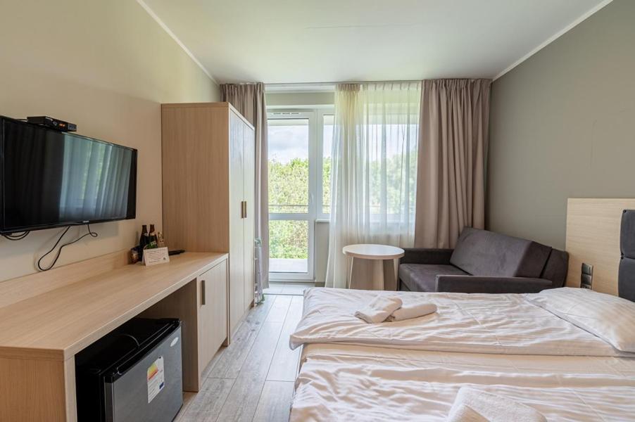 Horyzont Apartamenty- 50M Od Morza!!!Apartamenty Prywatne W Family Dominikana- Self Check In เชียโนเซตี ภายนอก รูปภาพ