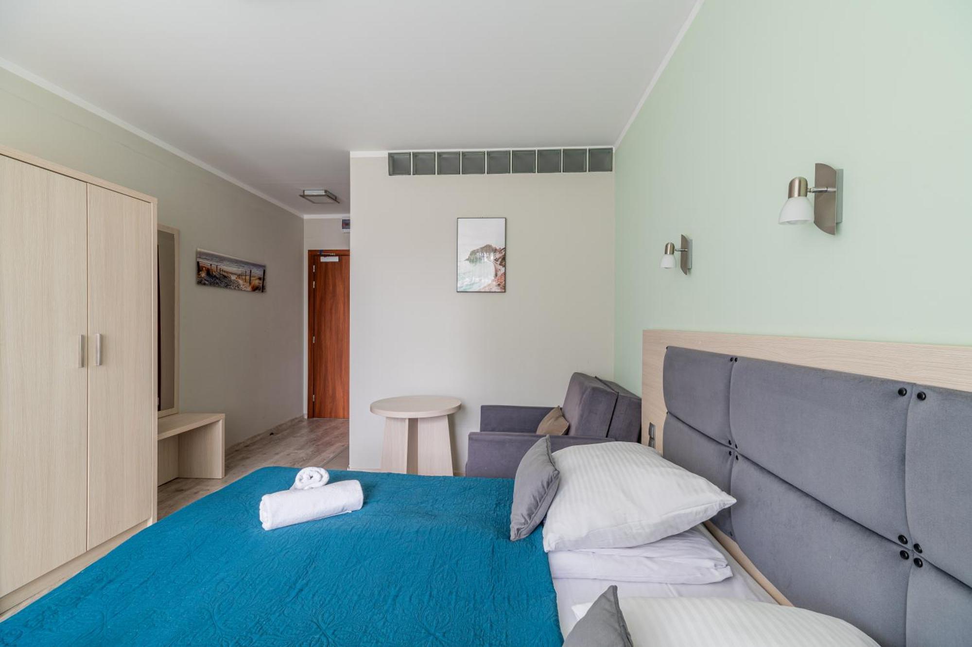Horyzont Apartamenty- 50M Od Morza!!!Apartamenty Prywatne W Family Dominikana- Self Check In เชียโนเซตี ภายนอก รูปภาพ