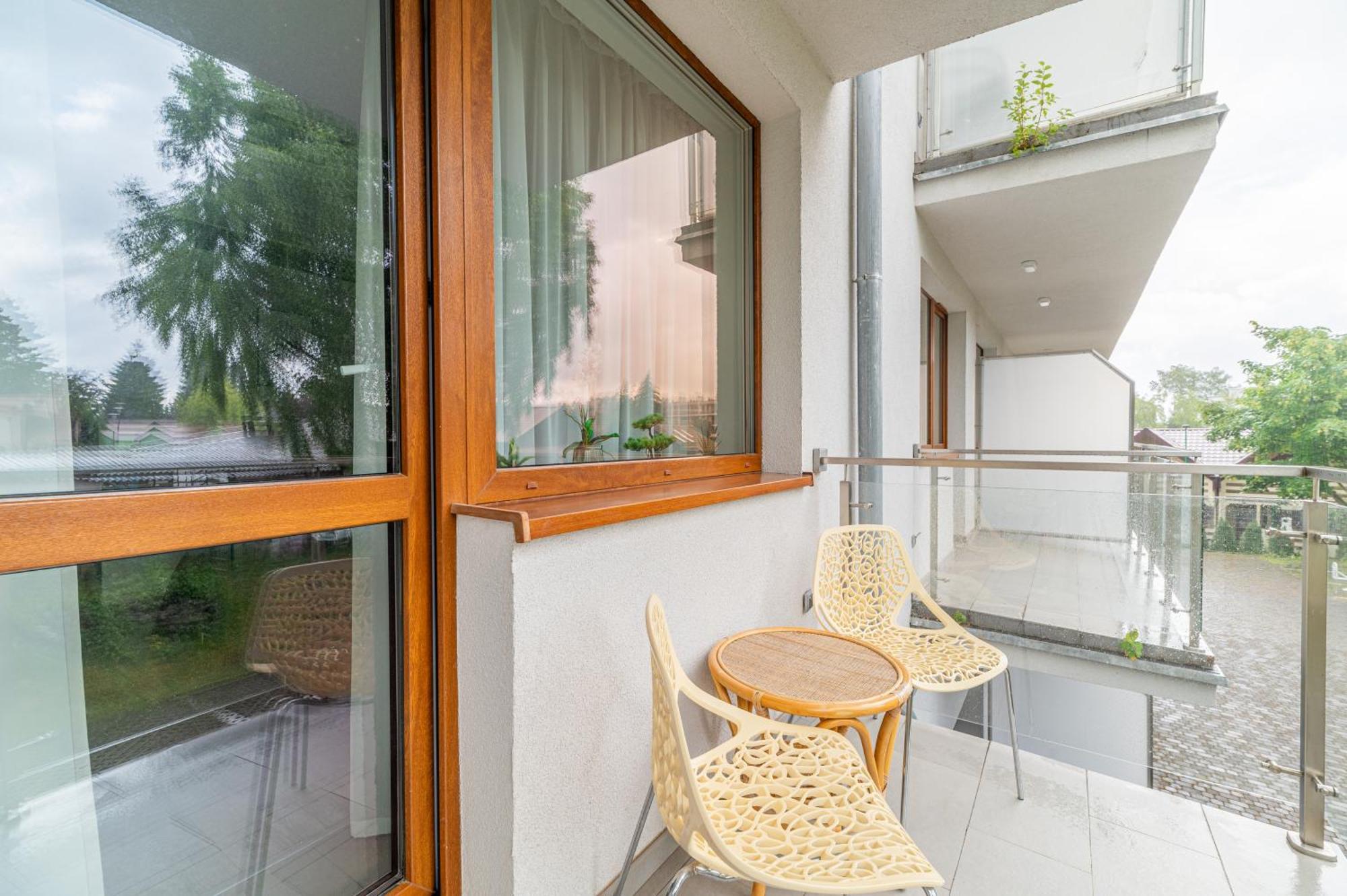 Horyzont Apartamenty- 50M Od Morza!!!Apartamenty Prywatne W Family Dominikana- Self Check In เชียโนเซตี ภายนอก รูปภาพ