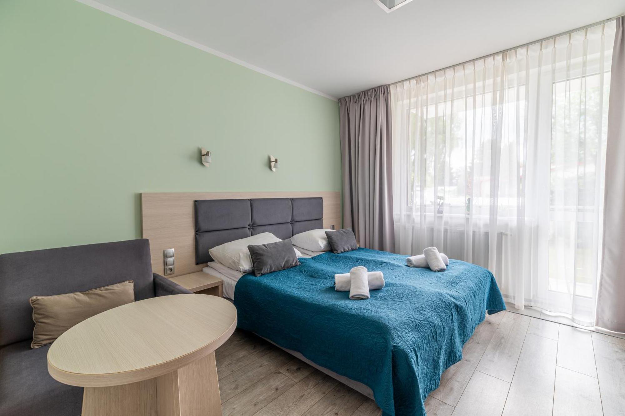 Horyzont Apartamenty- 50M Od Morza!!!Apartamenty Prywatne W Family Dominikana- Self Check In เชียโนเซตี ภายนอก รูปภาพ