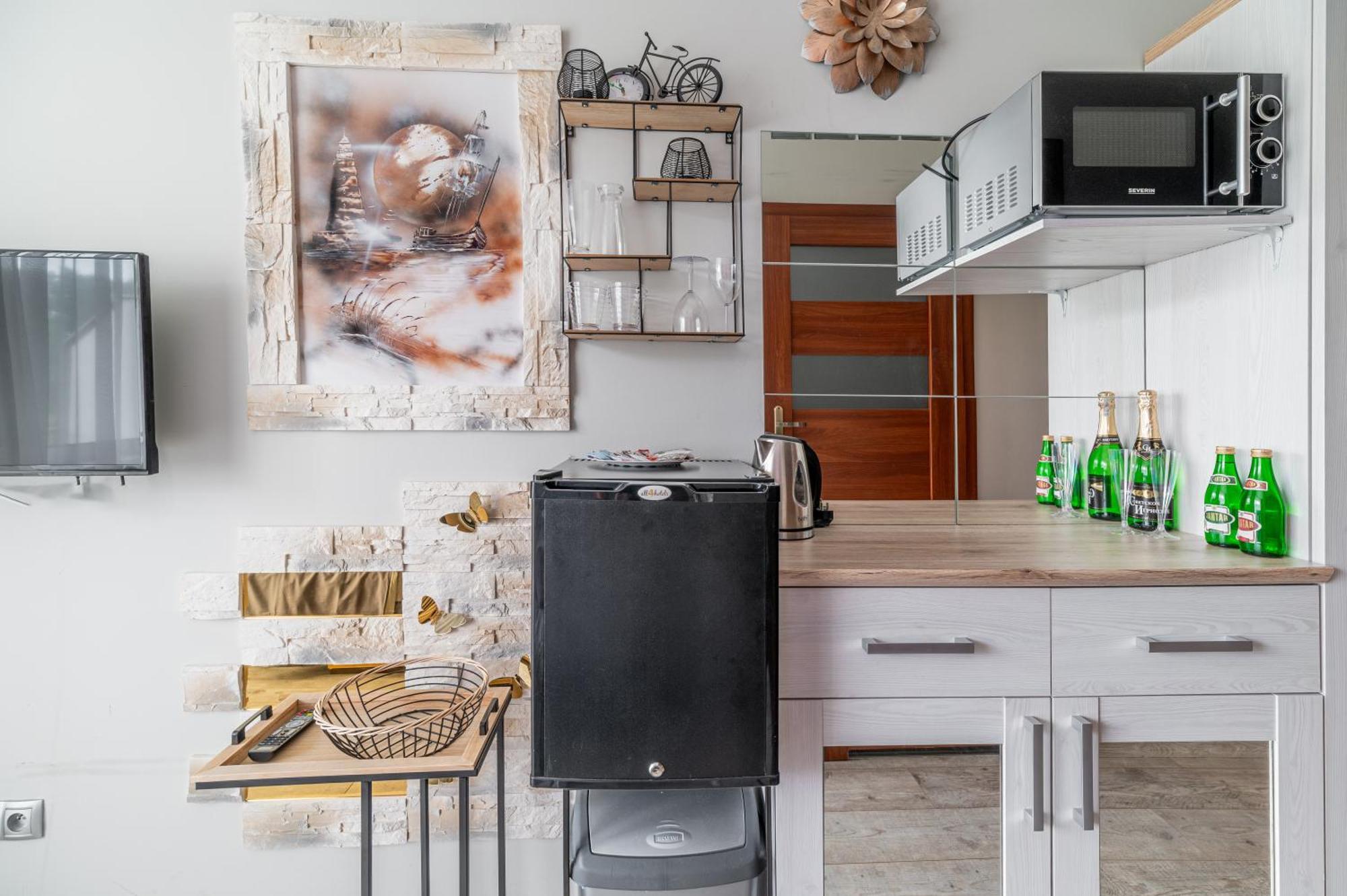 Horyzont Apartamenty- 50M Od Morza!!!Apartamenty Prywatne W Family Dominikana- Self Check In เชียโนเซตี ภายนอก รูปภาพ